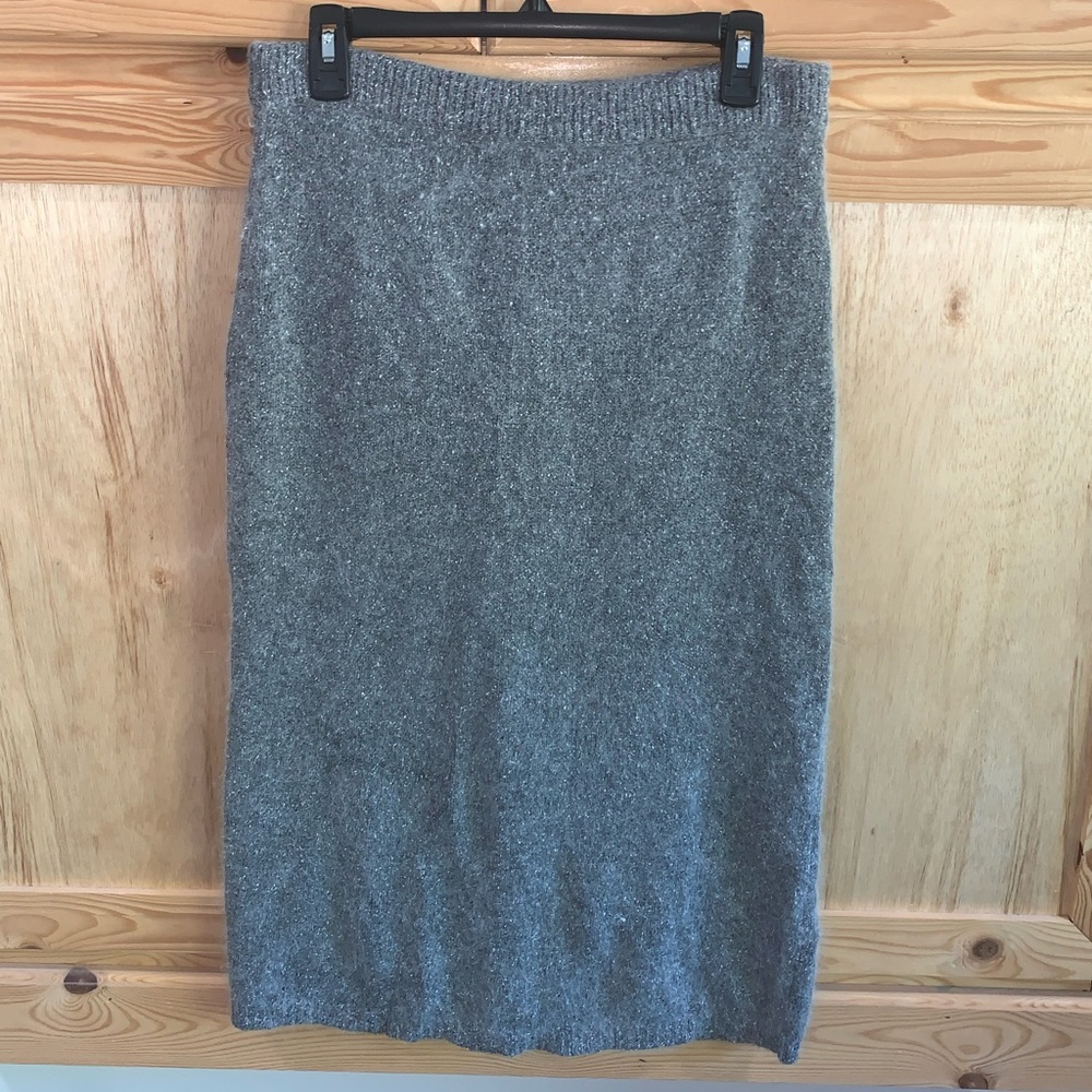 I.B. Diffusion gray knit modest skirt size L